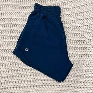High-Rise Hotty Hot Lululemon Athletica shorts